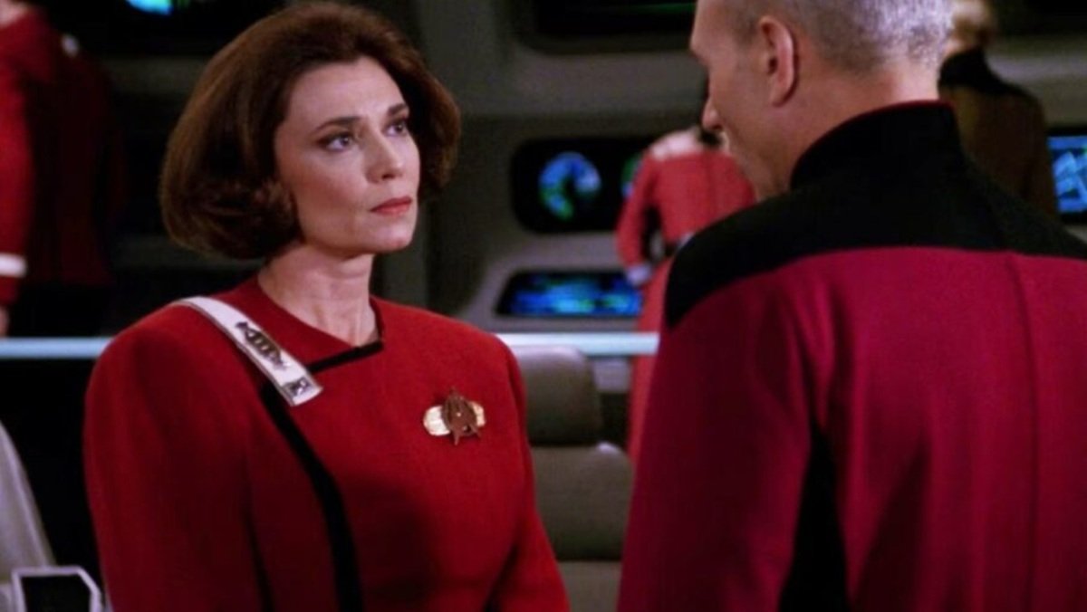 Why THE NEXT GENERATION Episode “Yesterday’s Enterprise” Is STAR TREK at Its Best_5