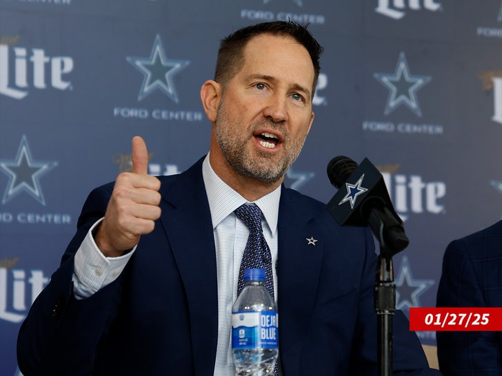 brian schottenheimer sub getty swipe