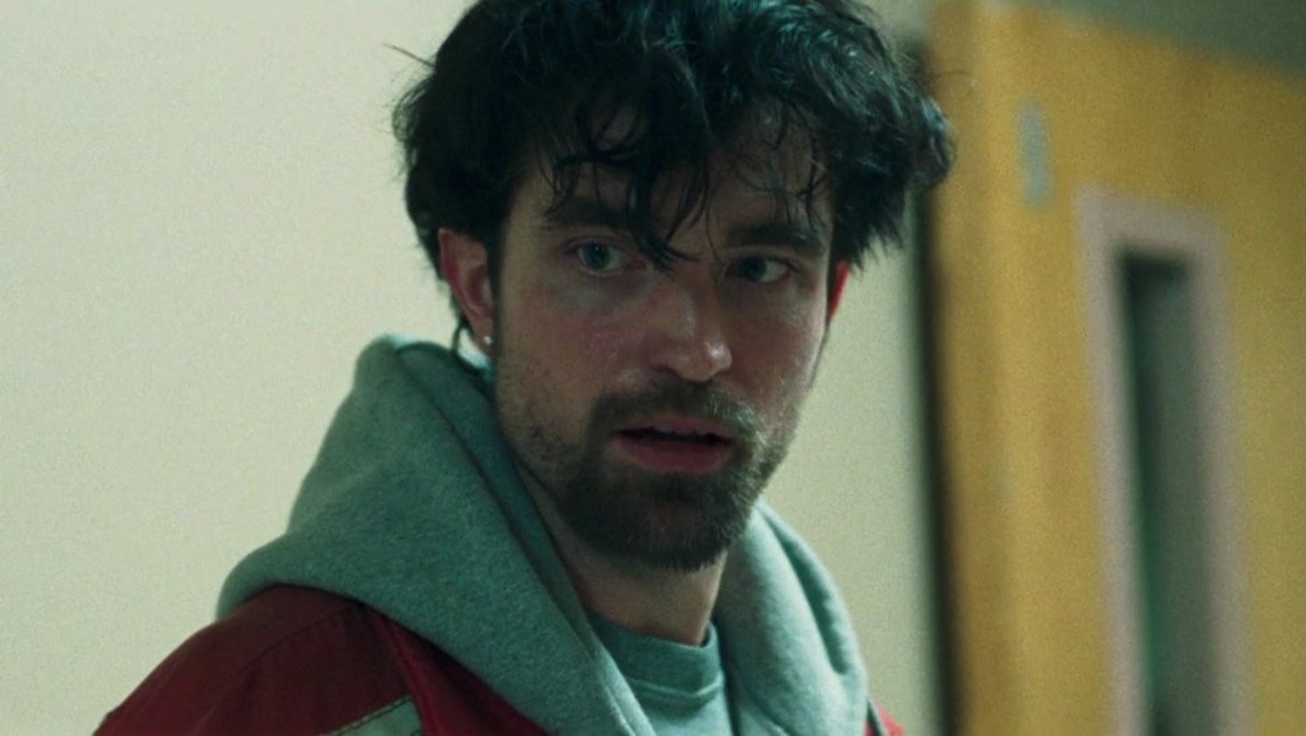 Robert Pattinson as Connie Nikas in Good Time.