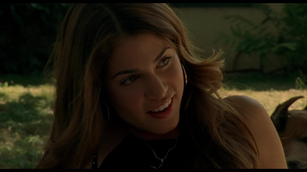 Nikki Reed as Evie Zamora in Thirteen.