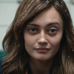 Ella Purnell as ghost jackie from yellowjackets season 3 (1)