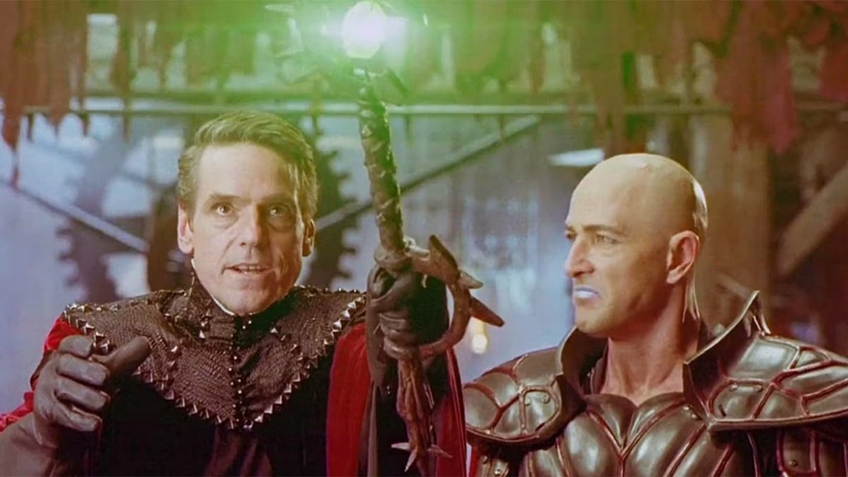 Jeremy Irons and Bruce Payne chew the scenery in the 2000 Dungeons and Dragons movie.