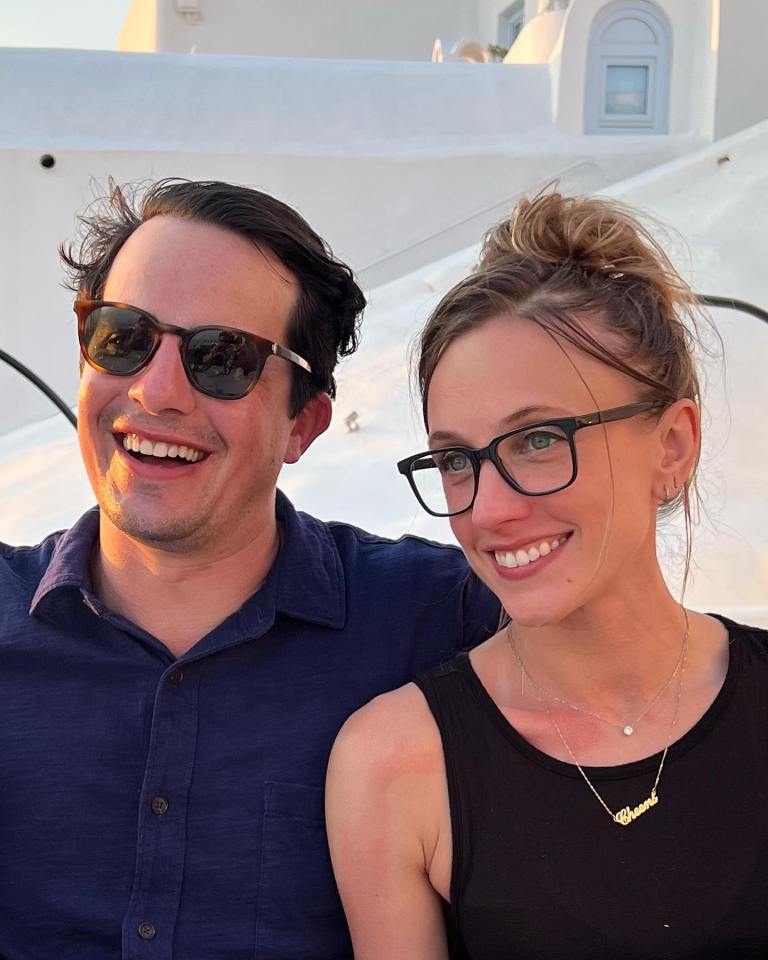 Who is Kat Timpfs husband, Cameron Friscia?, PHOTO TAKEN WITHOUT PERMISSION , https://www.instagram.com/p/CkUHkrWvZtW/?hl=en&img_index=3