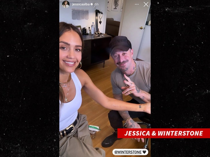 Jessica alba Winterstone instagram sub swipe