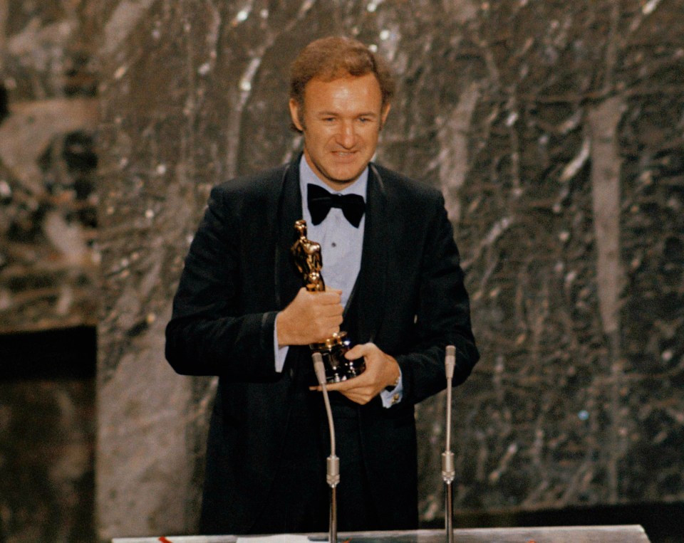 Gene Hackman accepting his Oscar for Best Actor.