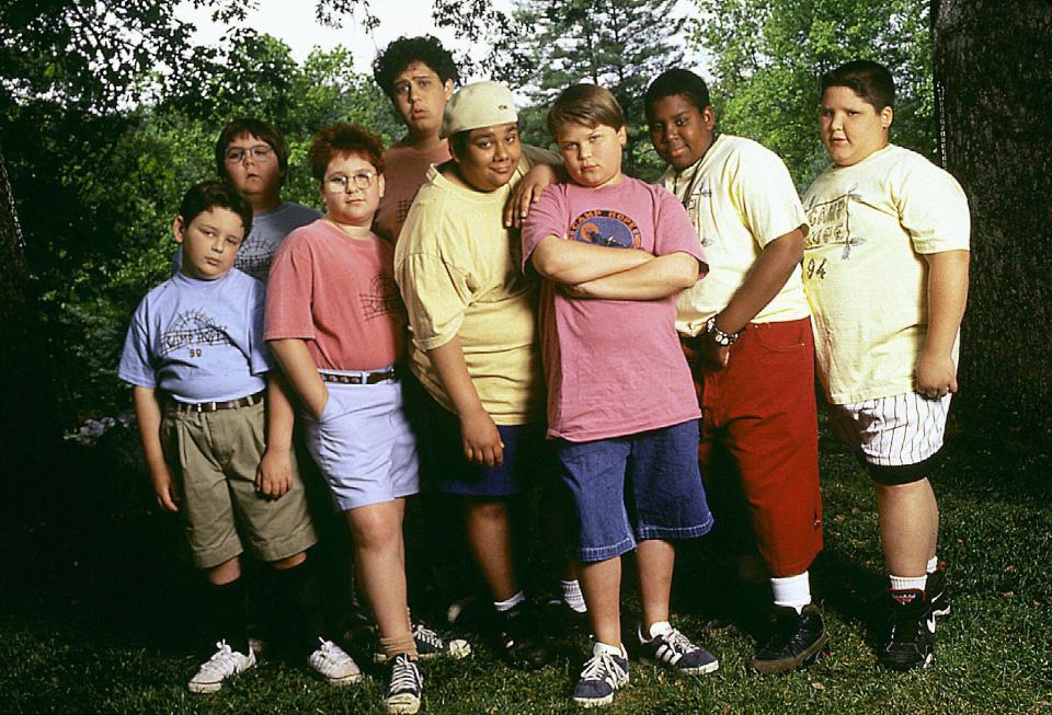 Cast photo of Heavyweights (1995).