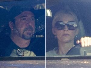 0213-Dave-Grohl-and-Jordyn-Blum-First-Sighting-Post-Baby-SUB-3