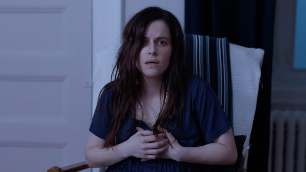 Emily Hampshire in 'Mom'