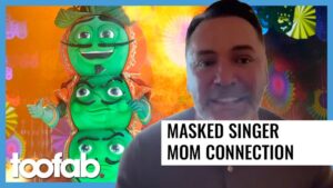 How The Masked Singer Helped Oscar De La Hoya Feel Connected to His Late Mother (Exclusive)