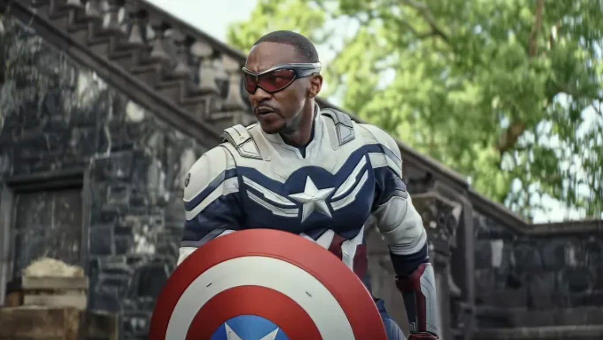 Captain America Brave New World Sam Wilson in his outfit