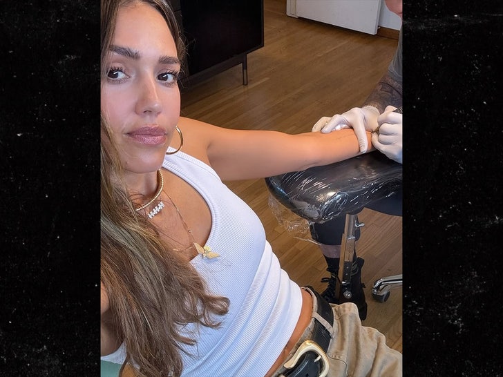 jessica alba tattoo instagram main