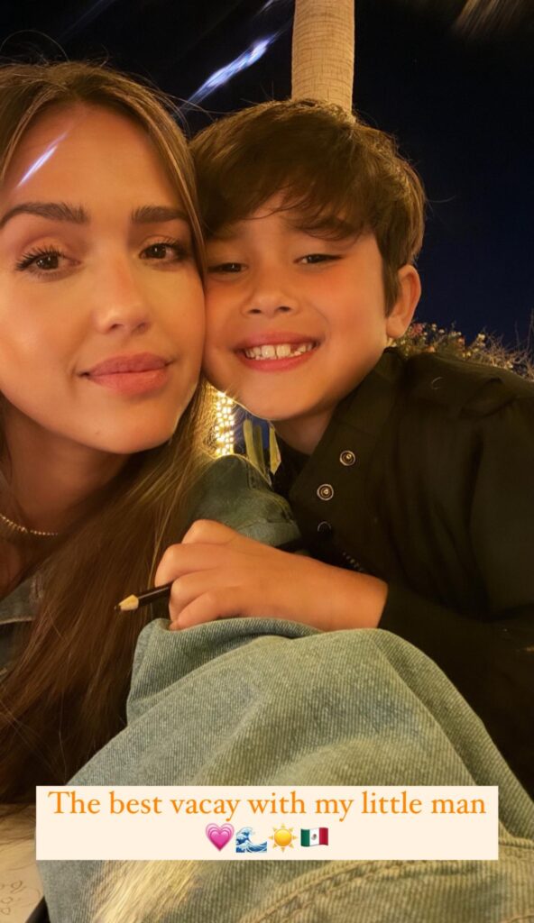 Jessica Alba snaps a selfie with her son.