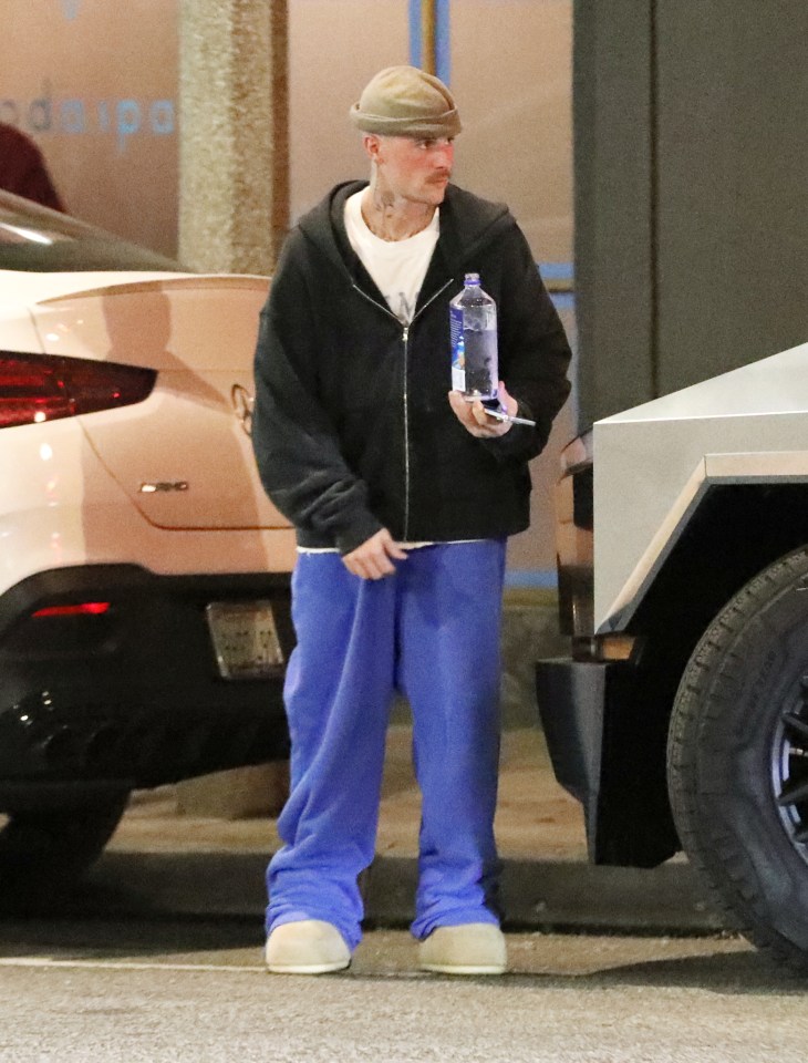 Justin Bieber leaving a spa.