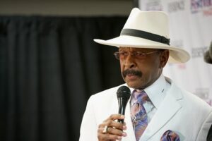 Larry Graham Net Worth | Celebrity Net Worth