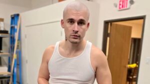 Ludwig goes bald after losing LoL bet to Twitch chat