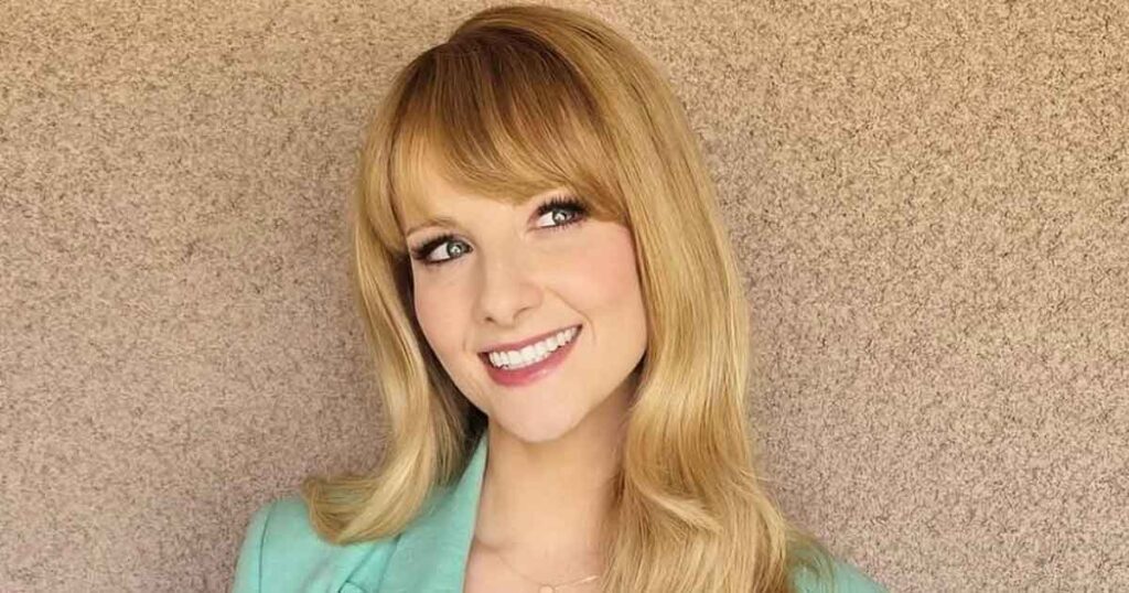 Here’s Why Melissa Rauch's First Day On The Big Bang Theory Set Left Her Mom Mortified