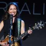 Susanna Hoffs Net Worth | Celebrity Net Worth