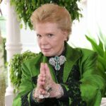 Walter Mercado Net Worth