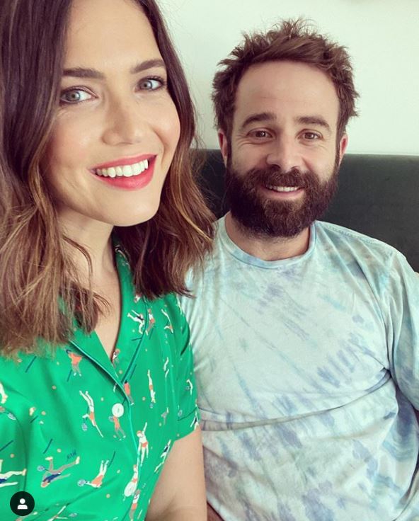 Mandy Moore and Taylor Goldsmith announcing their pregnancy.