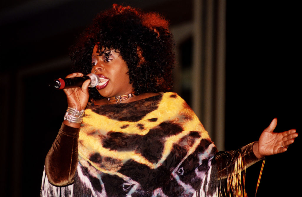 Angie Stone Live In Concert