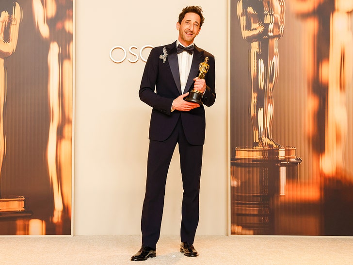 adrien brody oscars getty 1