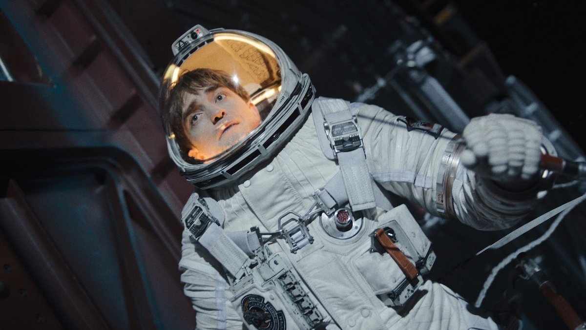 Robert Pattinson in a space suit in Mickey 17