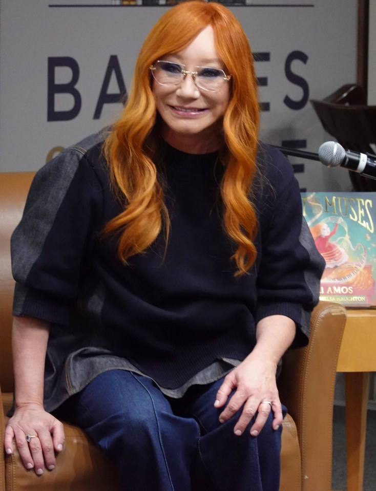 Tori Amos at a book signing.