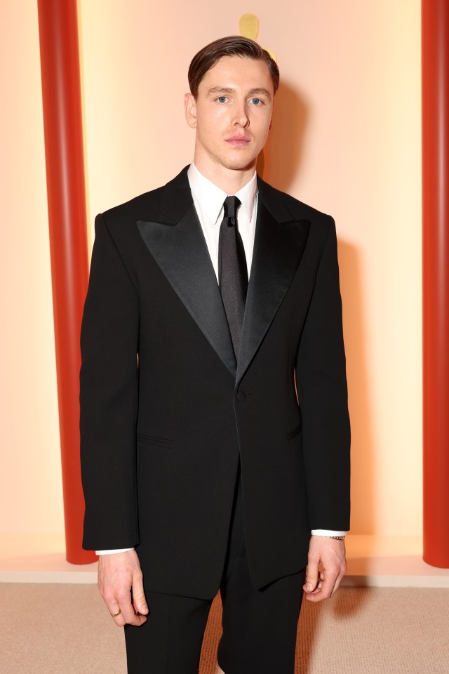 Harris Dickinson at the 95th Annual Academy Awards.