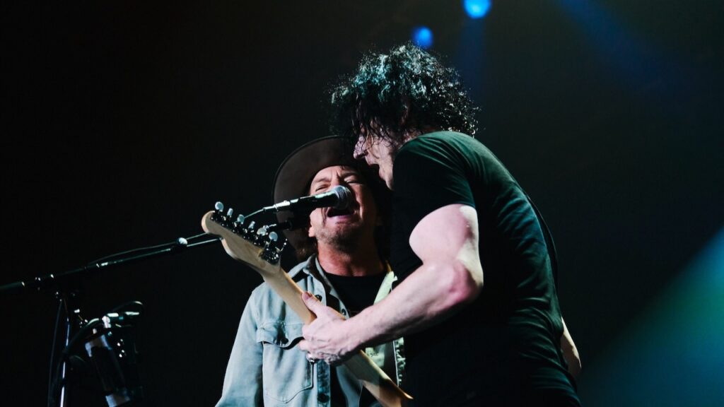 Eddie Vedder Joins Jack White for "Rockin' in the Free World" in Tokyo