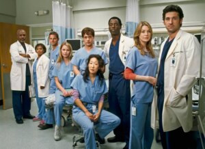 "Grey's Anatomy" focuses on young people struggling to be doctors and doctors struggling to stay human. It's the drama and intensity of medical training mixed with the funny, sexy, painful lives of interns who are about to discover that neither medicine nor relationships can be defined in black and white.