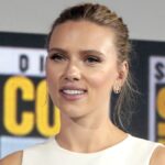 Scarlett Johannson Explains Why She Doesn't Take Fan Photos