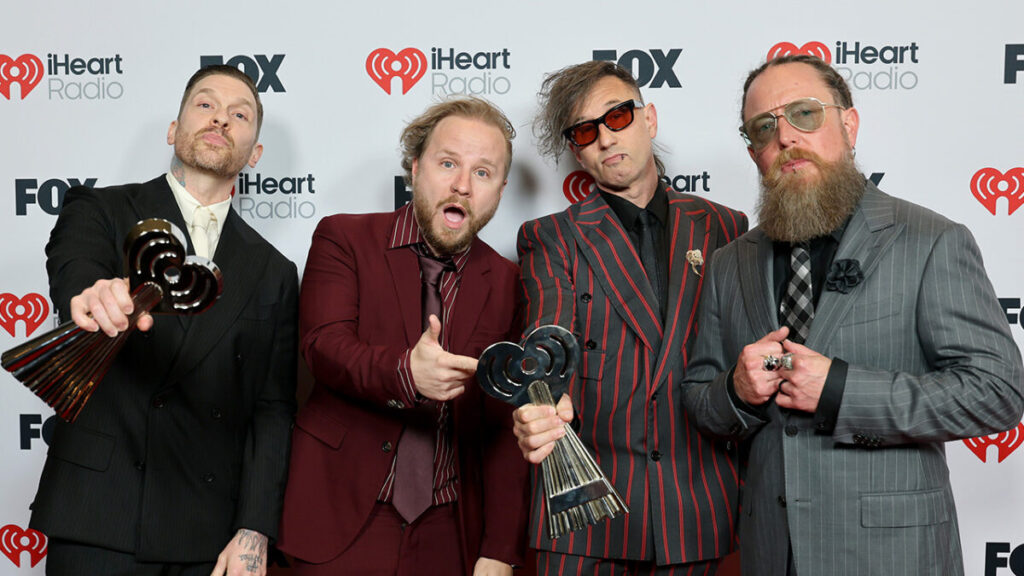 Shinedown, Linkin Park, Twenty One Pilots & Green Day Win At iHeartRadio Awards