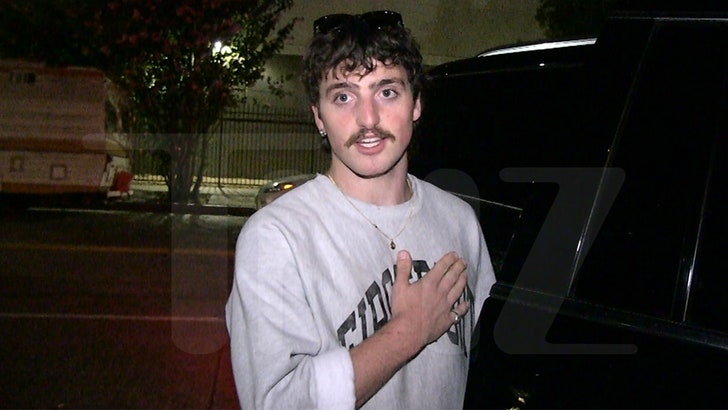041625_benson_boone_kal