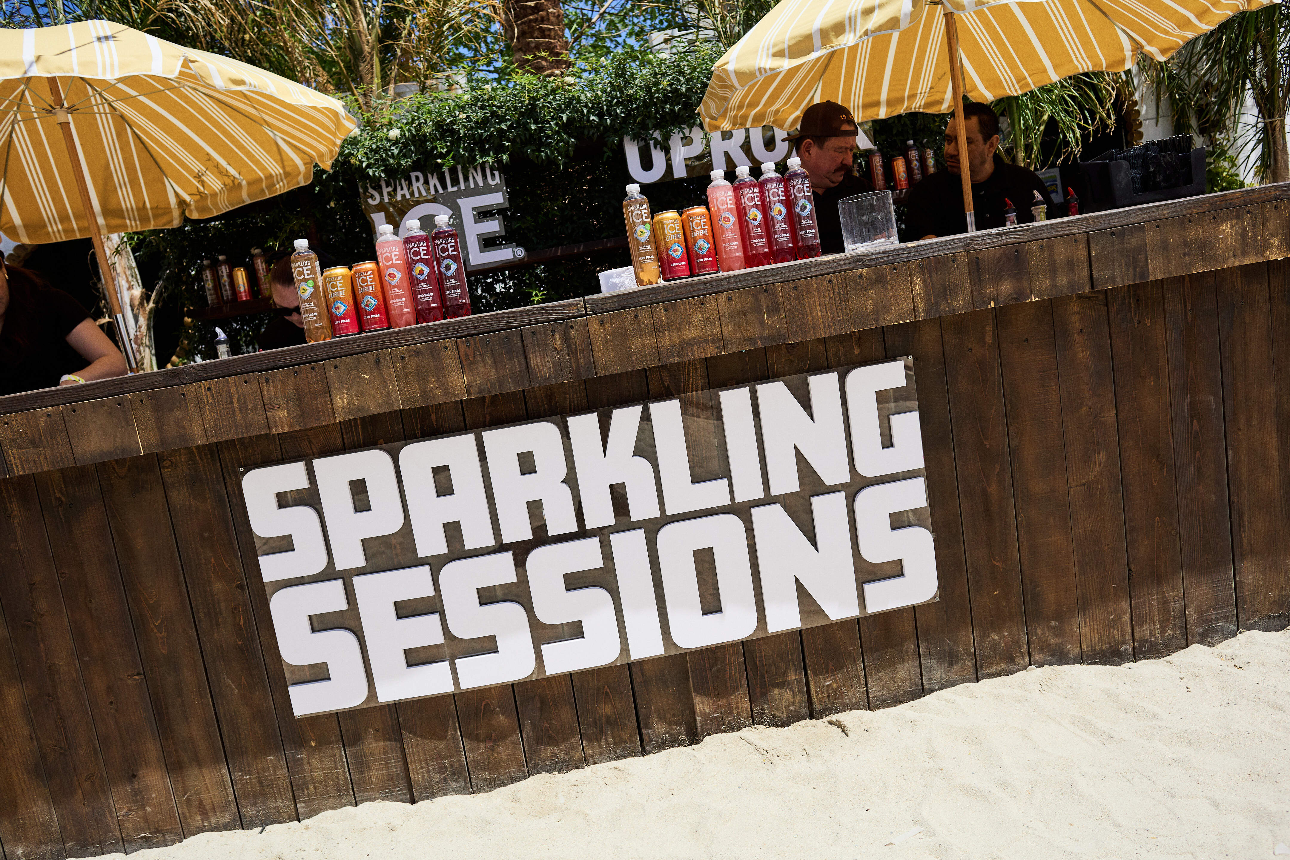 Sparkling Sessions 2.0 Tour Stagecoach