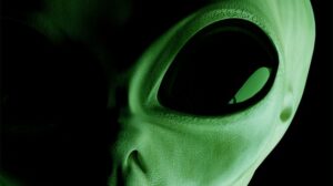 Close-up-view-of-alien-face