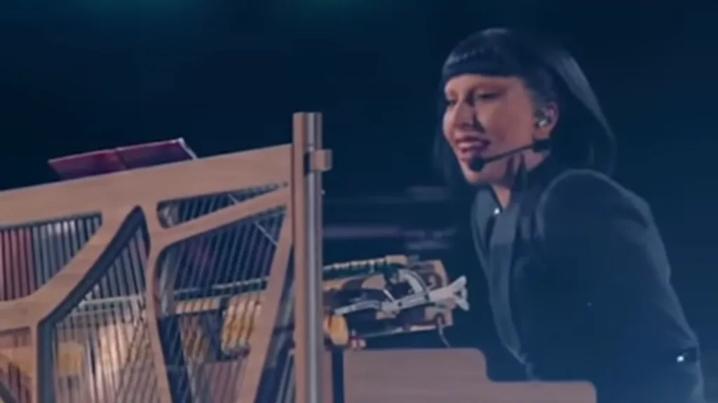 Lady Gaga Coachella weekend interrupted due to mic issues
