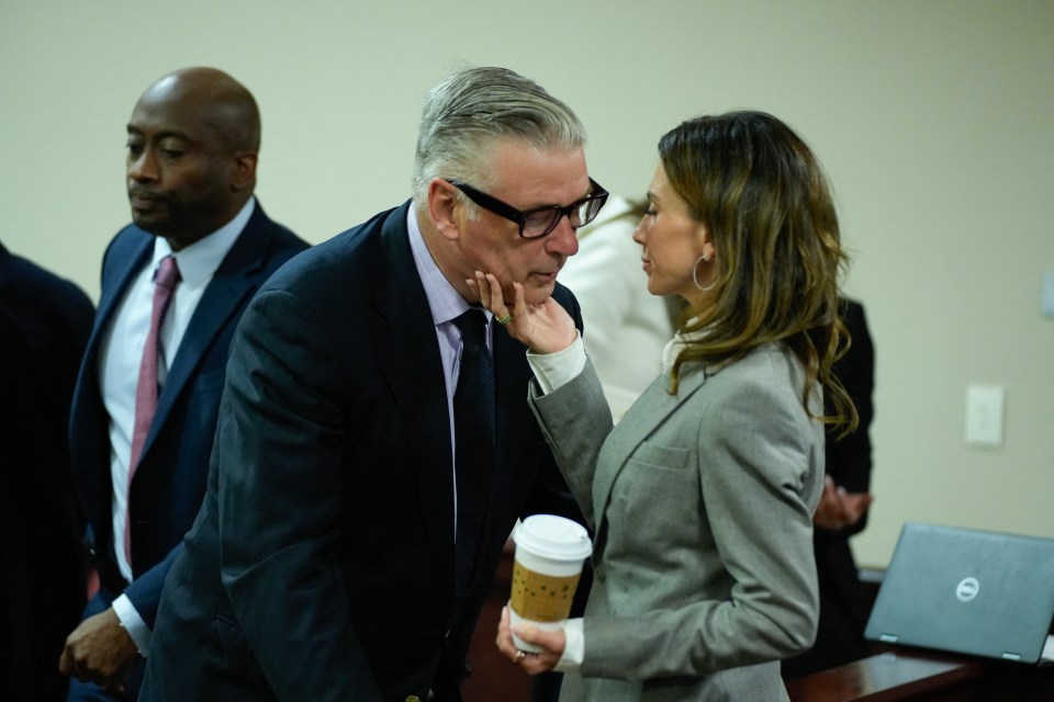 Hilaria Baldwin speaking to Alec Baldwin during his involuntary manslaughter trial.