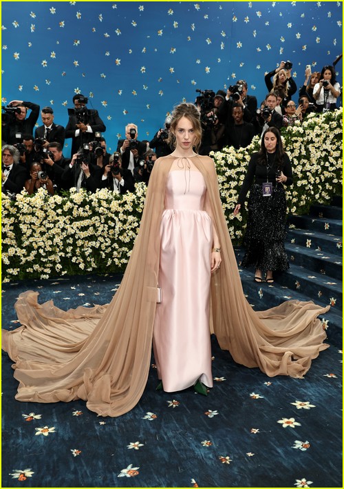 Met Gala 2025 Red Carpet Photos