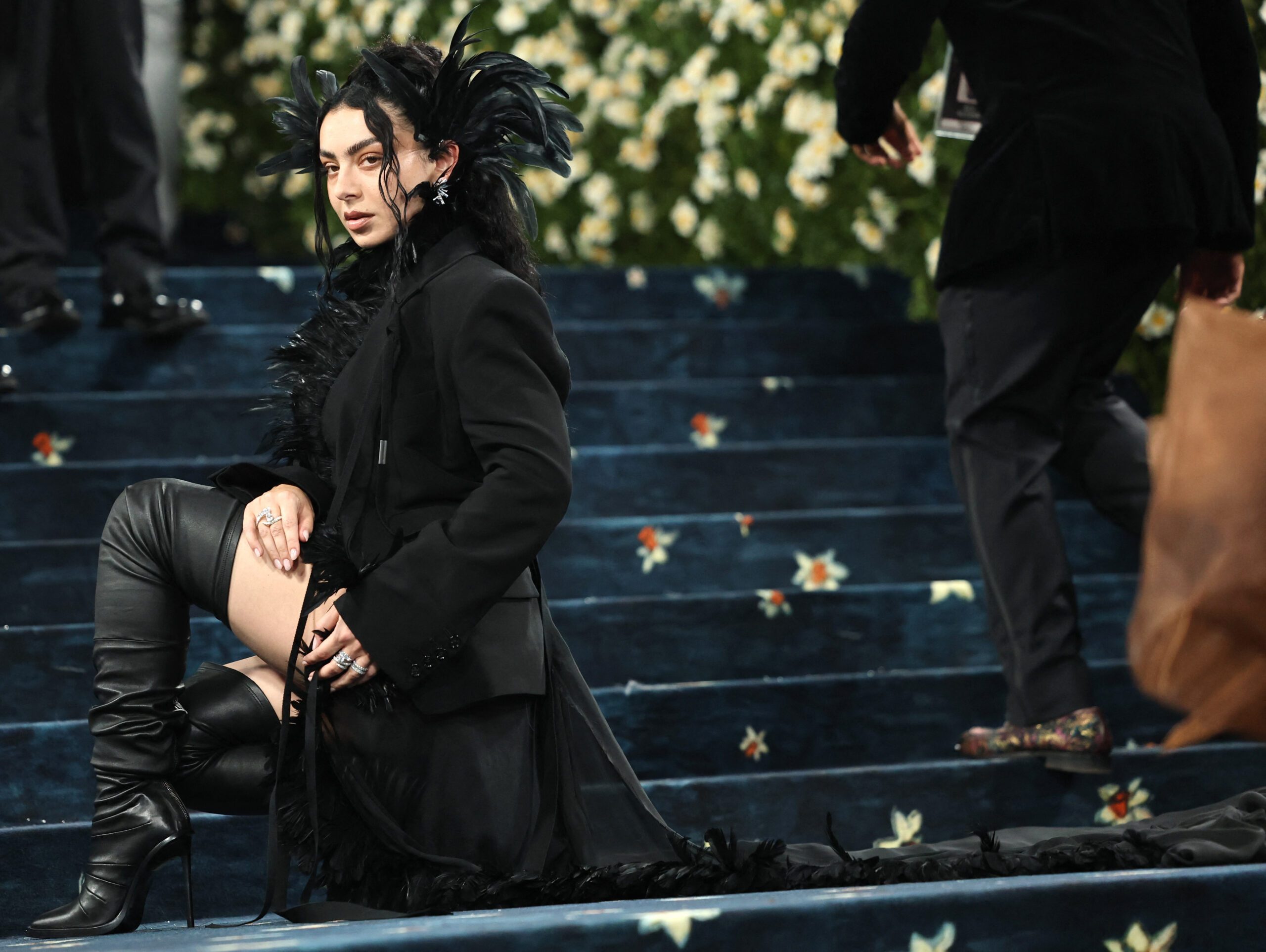 charli xcx, met gala 2025