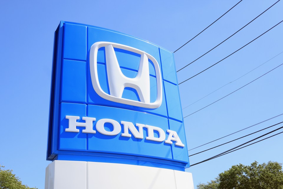 Honda dealership sign.