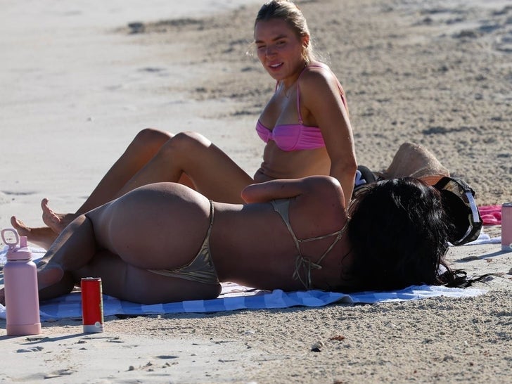 0513-Kylie-Jenner-In-A-Gold-Thong-Bikini-On-The-Beach-In-Turks-And-Caicos-primary-4