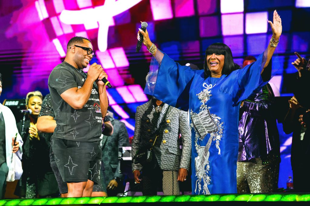 The Queens Tour