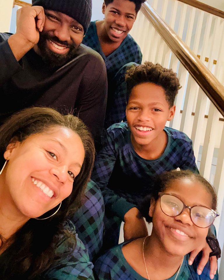 Todays Sheinelle Jones insists her familys all that matters as she shares rare photos with kids and husband, https://www.instagram.com/p/C1Sg6fOPJnF/?img_index=2