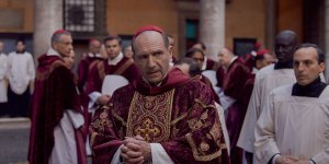Ralph Fiennes dons papal attire in   'Conclave'