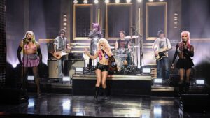 Amyl and the Sniffers Perform “TK TK TK” on Fallon: Watch