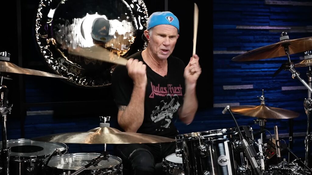 Chad Smith Plays "Wu-Tang Clan Ain’t Nuthing Ta F’ Wit"