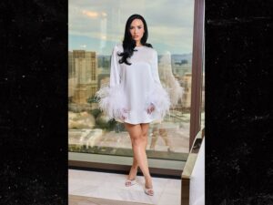 demi lovato resorts world las vegas 1