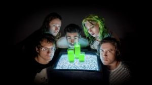 Frankie and the Witch Fingers - 'Dead Silence'