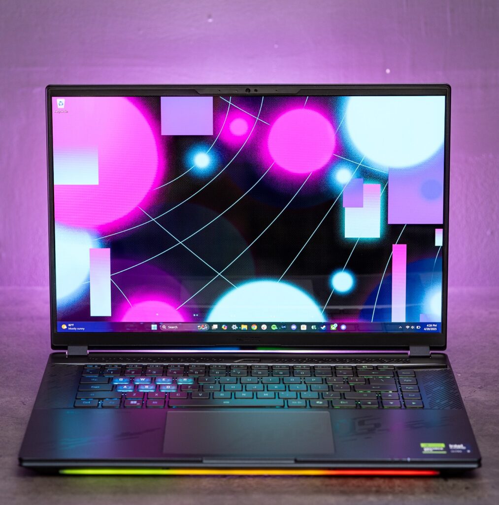 Gigabyte Aorus Master 16 review: powerful graphics, LOUD FANS