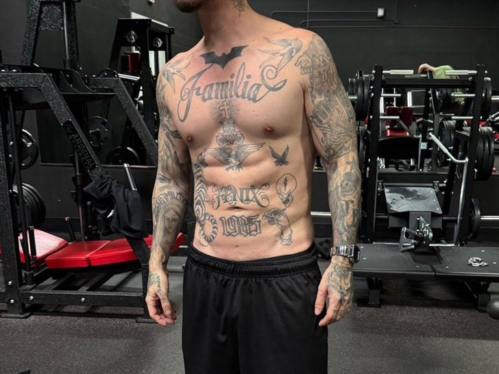 Shredded Abs For Summer -- Guess Who!